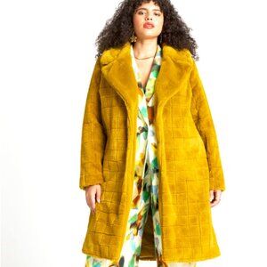 Dimensional Plaid Fur Coat - Long Sleeve, Notch Lapel Size 22-24